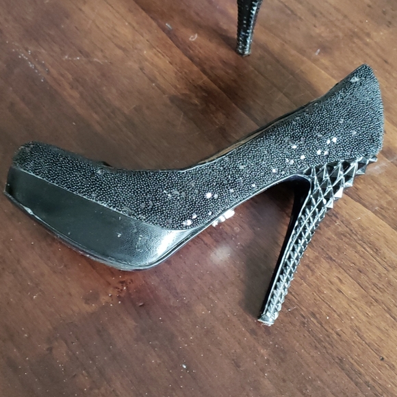Rachel Roy beaded spiked platform heel - Picture 4 of 5
